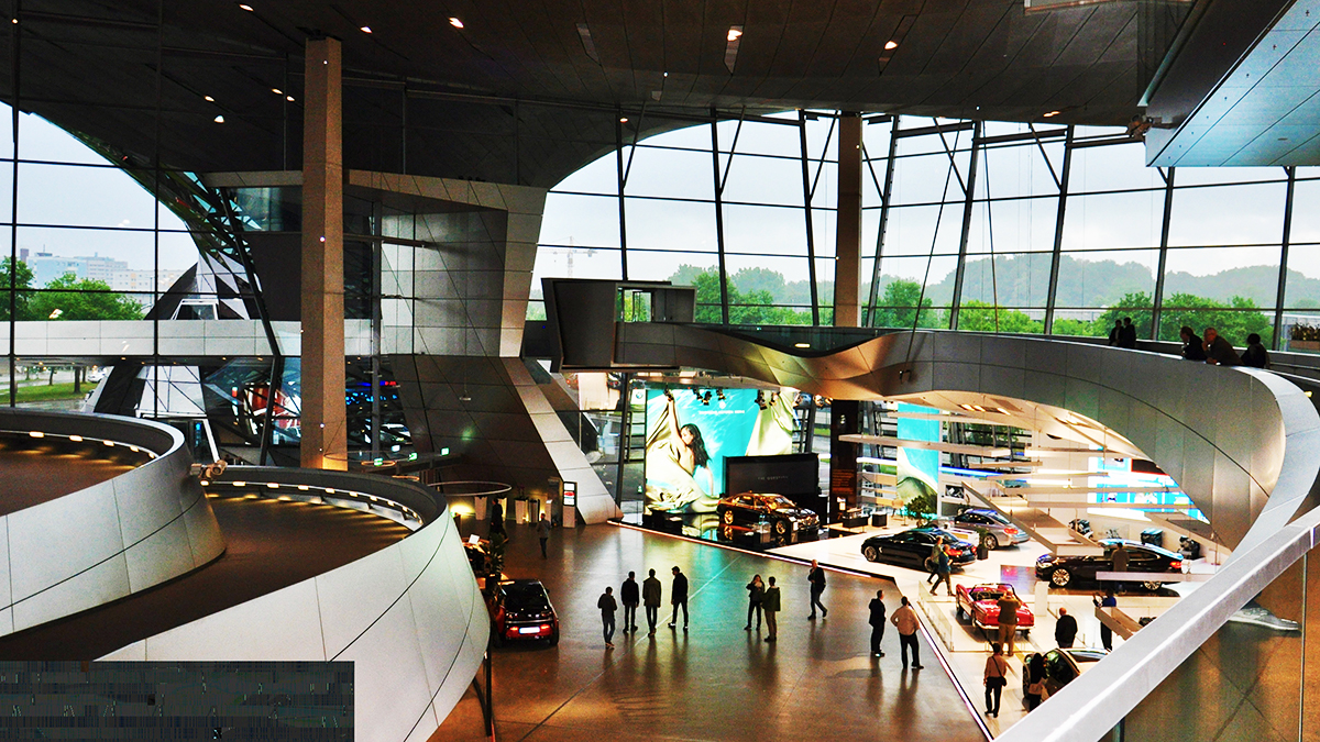 Die BMW Welt: Ausstellungsraum, Restaurant, Museum, Event-Location