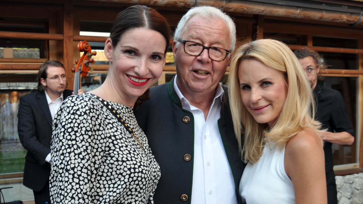 Wolfgang Ritter mit Schauspielerin Sophie Wepper und Mode Designerin Sonja Kiefer. Foto WR