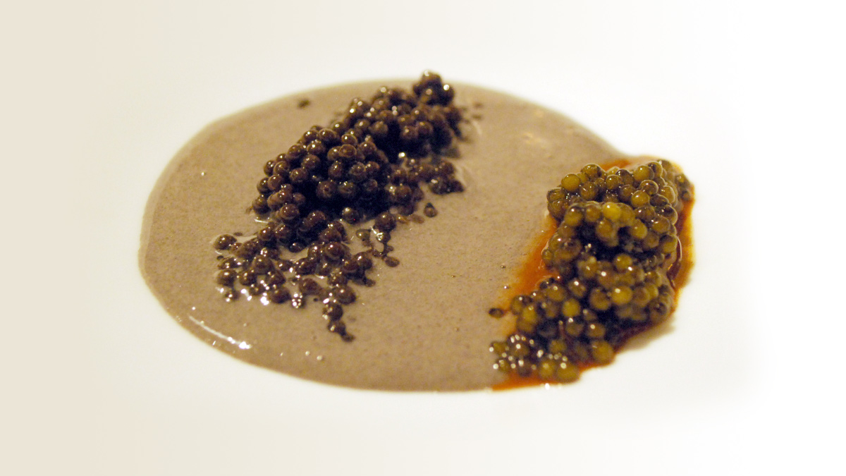 El Bulli: Haselnuss-Kaviar mit Kaviar und Kaviarcreme. Foto WR