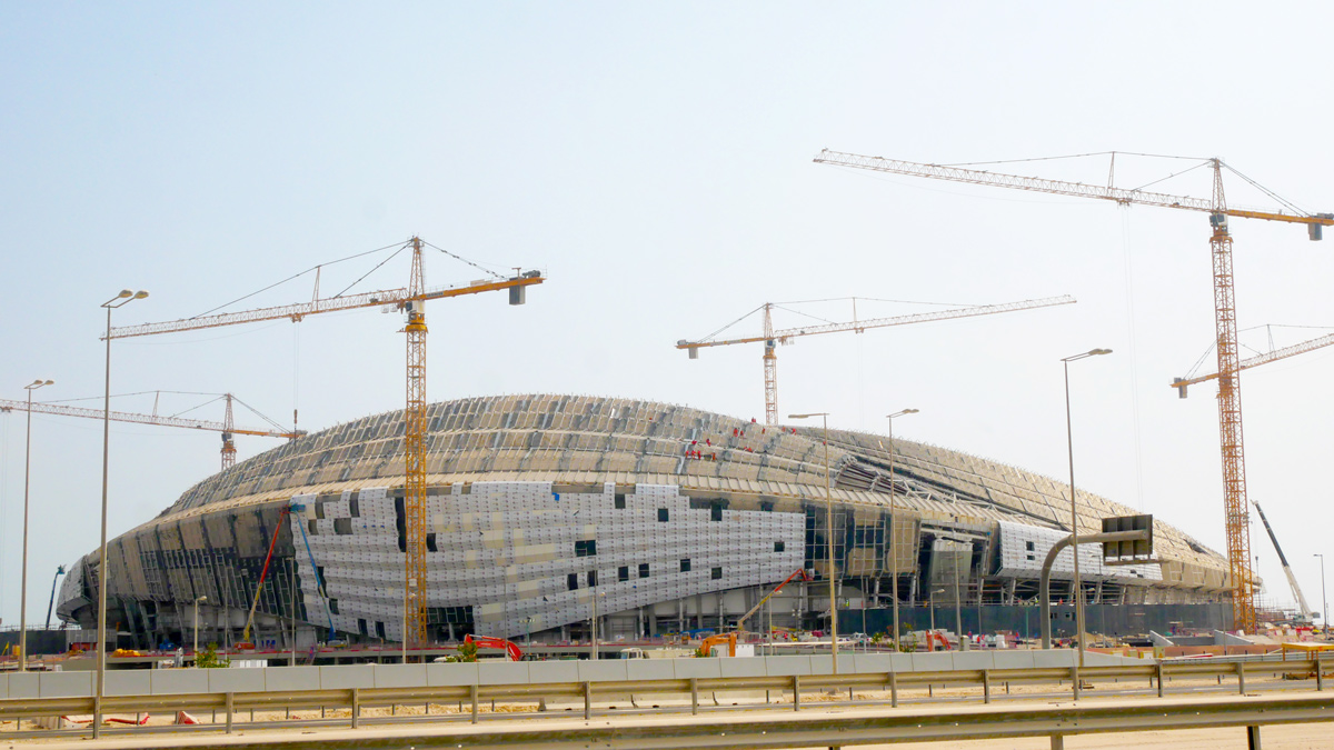 Baustelle eines Stadiums für die FussballWM 2022. Foto JW