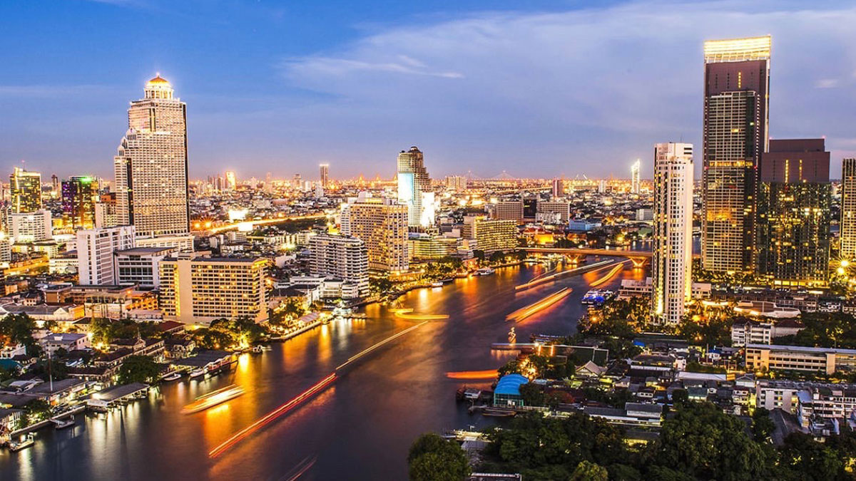 Bangkok: Faszinierende Megacity am Chao Phraya. Foto J. Wootthisak