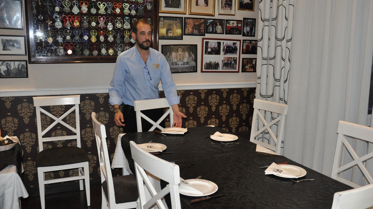 Tapas Bar Casa Ricardo-Antigua: Begehrte Plätze im kleinen Restaurant. Foto WR