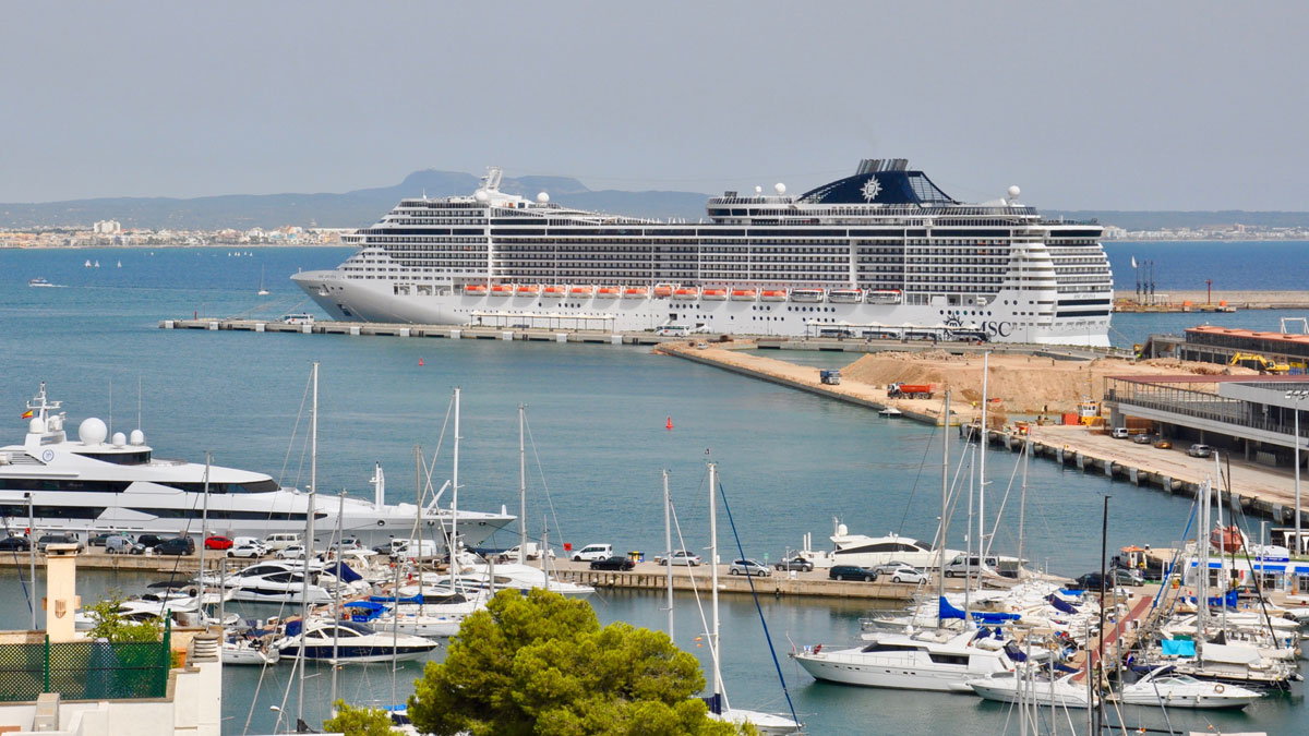 Fast 1000 Kreuzfahrtschiffe gingen 2018 in Palma vor Anker. Foto HvF