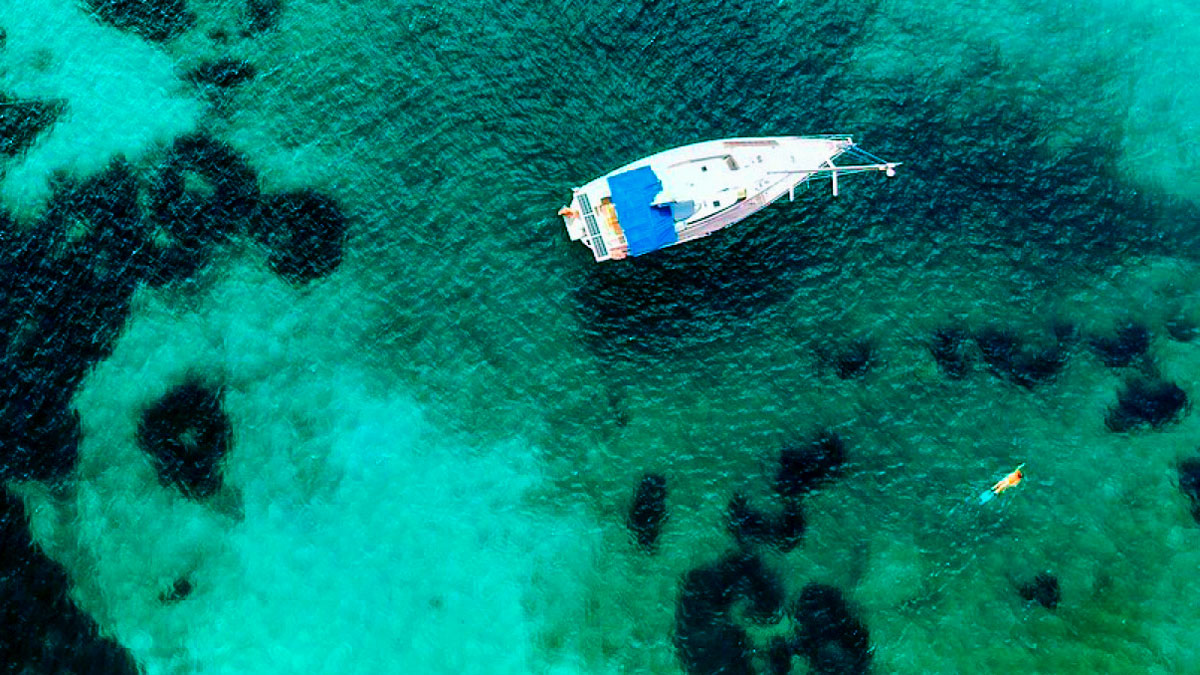 Menorca hat die meisten Blautöne der Balearen. Foto Inna Hemme