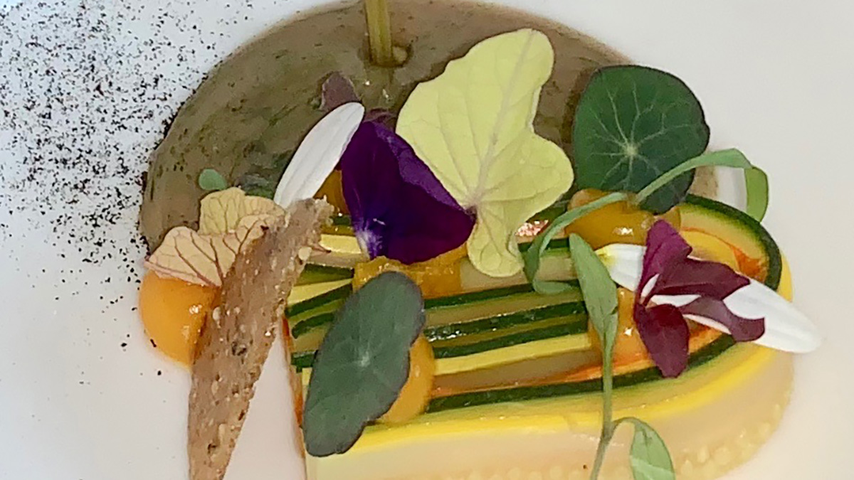 „Pavillon“: Zucchini als Gruß aus der Küche. Foto WR