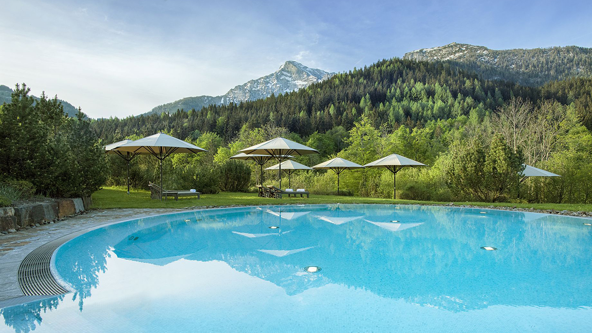 Kempinski Hotel Berchtesgaden - The Spa Outdoor Pool