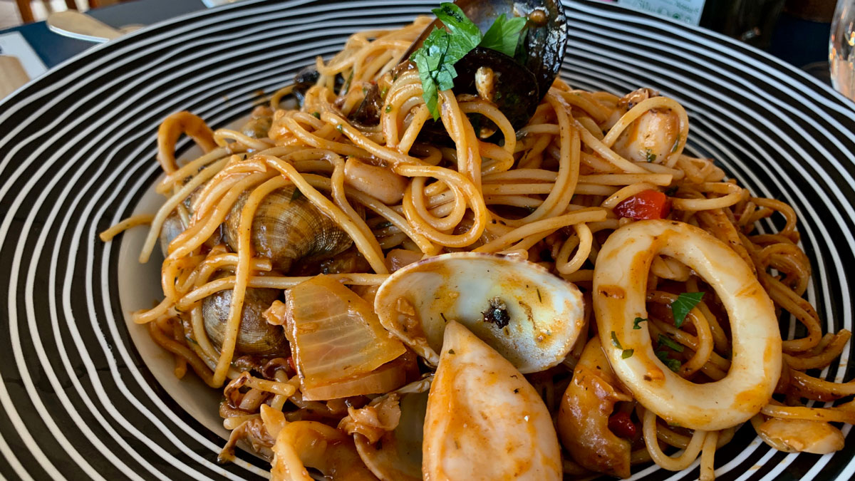 Casa Antonio: Auch Spaghetti mit Meeresfrüchten schmecken auf der Insel Foto WR.