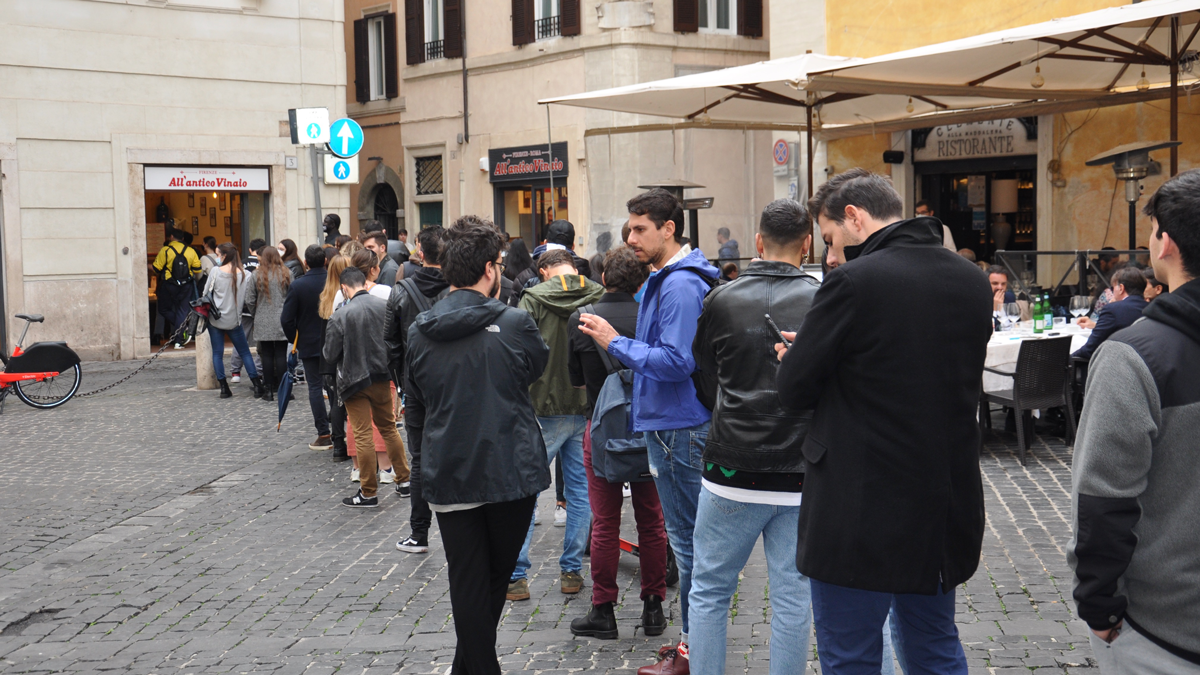 All’antico Vinaio, Piazza della Maddalena 3: Gute Sandwiches ab fünf Euro. Foto WR